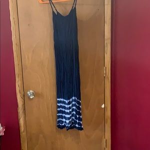 Forever 21: midi blue dress